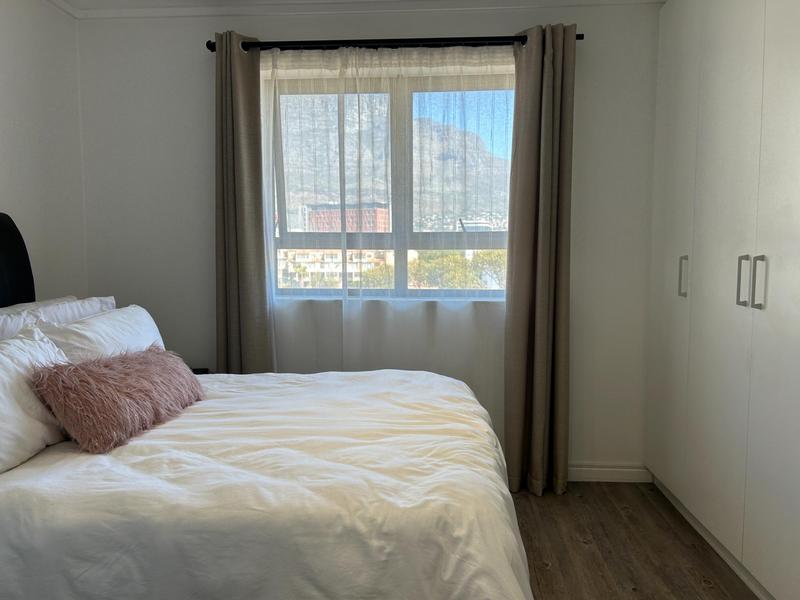 2 Bedroom Property for Sale in Zonnebloem Western Cape